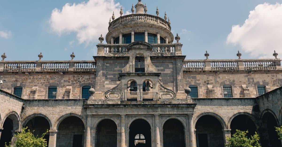 Stunning view of the historic Hospicio Cabañas, an architectural landmark in Guadalajara, Mexico.